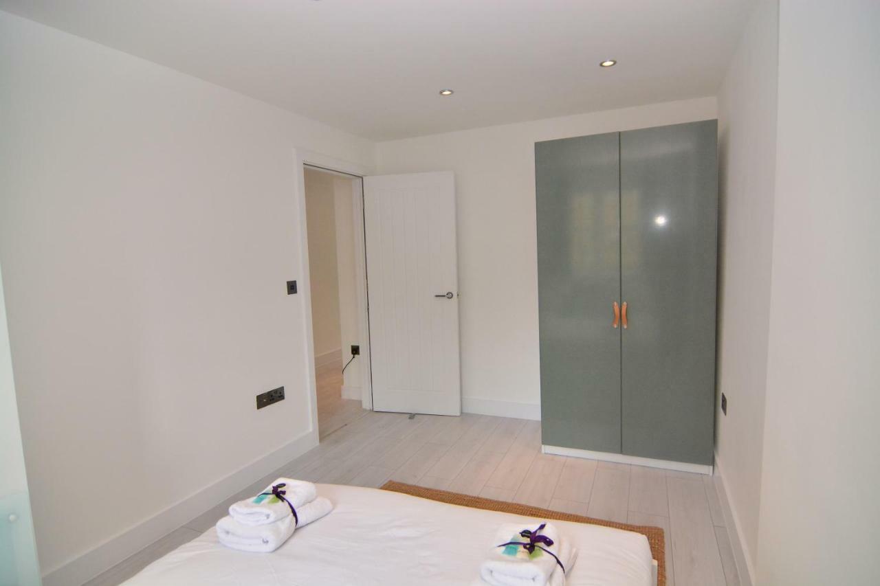 Apartment Wharf - Macarena Apartments London Exterior photo