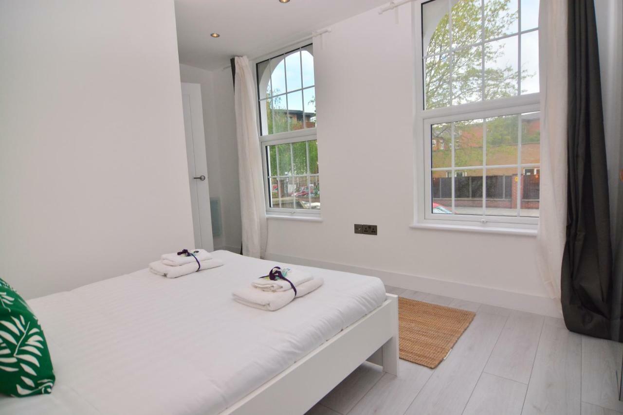 Apartment Wharf - Macarena Apartments London Exterior photo